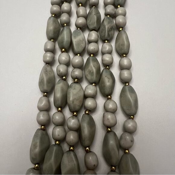 Vintage Japan Green Chalcedony Three Strand Long Chunky Stone Necklace 32" - Picture 3 of 6